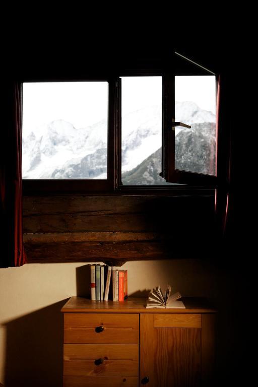 Hotel Dimora Storica La Mirandola Passo del Tonale Pokoj fotografie